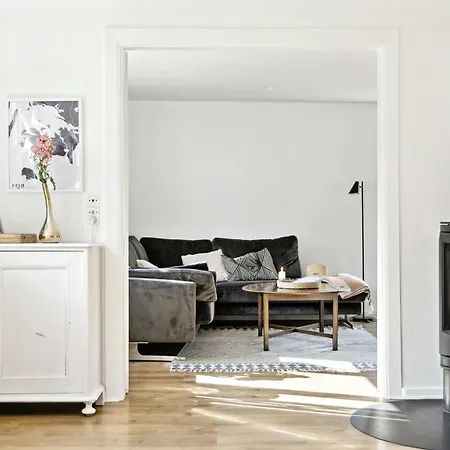 別荘 Charming On The Island Of Fejo *